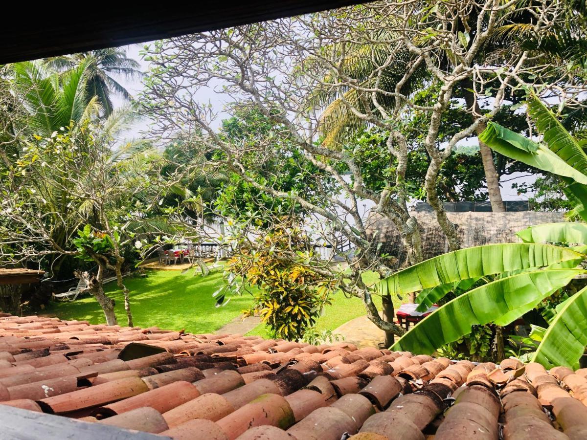 Hotel Hemadan Bentota Esterno foto