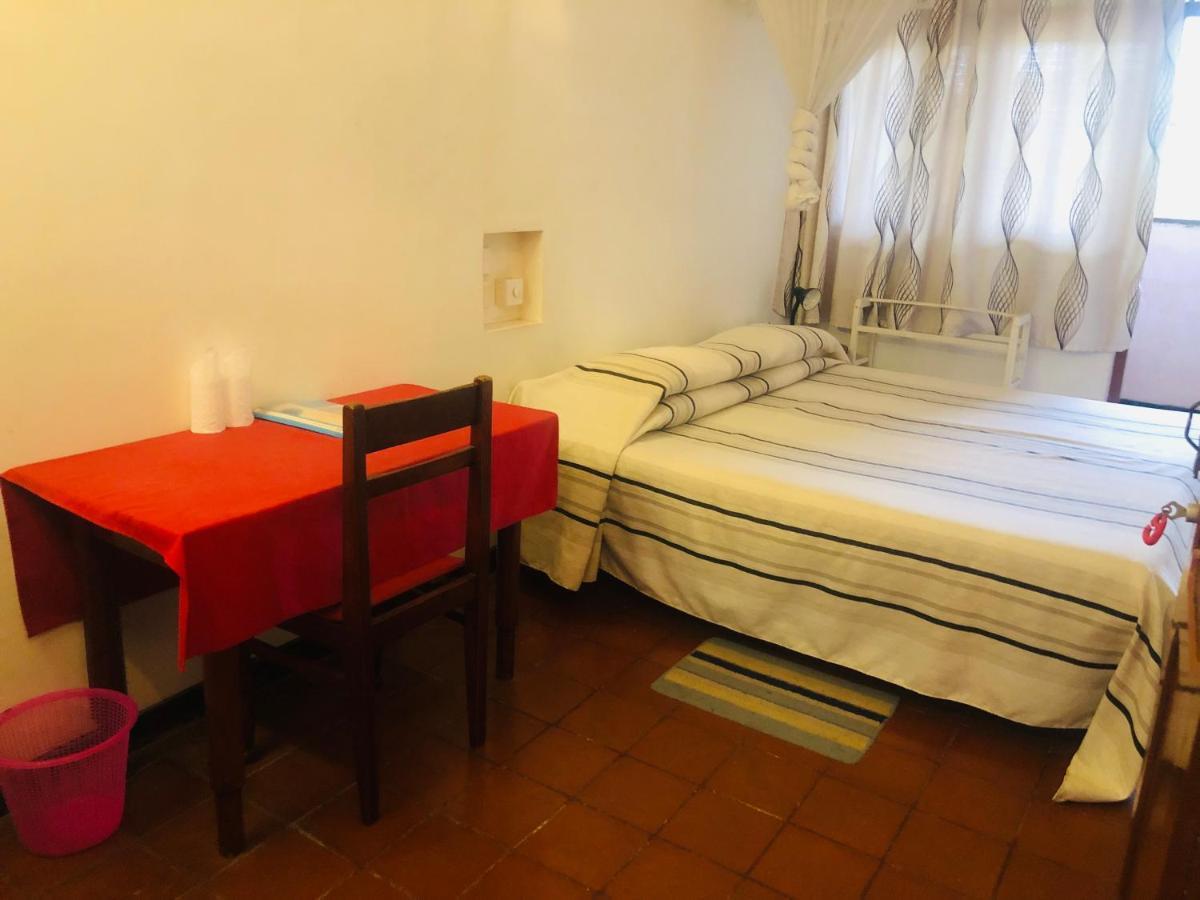 Hotel Hemadan Bentota Esterno foto
